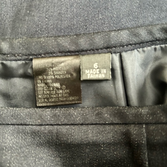 Denim suit by Tahari size 6 - Picture 6 of 6